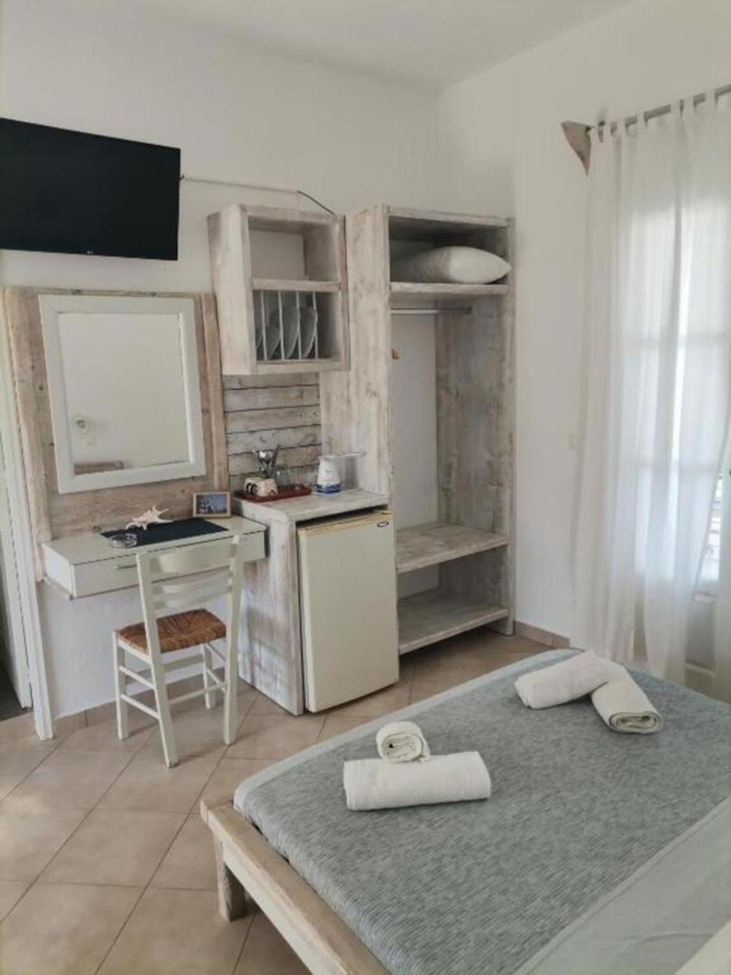 Harama Hotel Schinousa Szhinúsza Kültér fotó