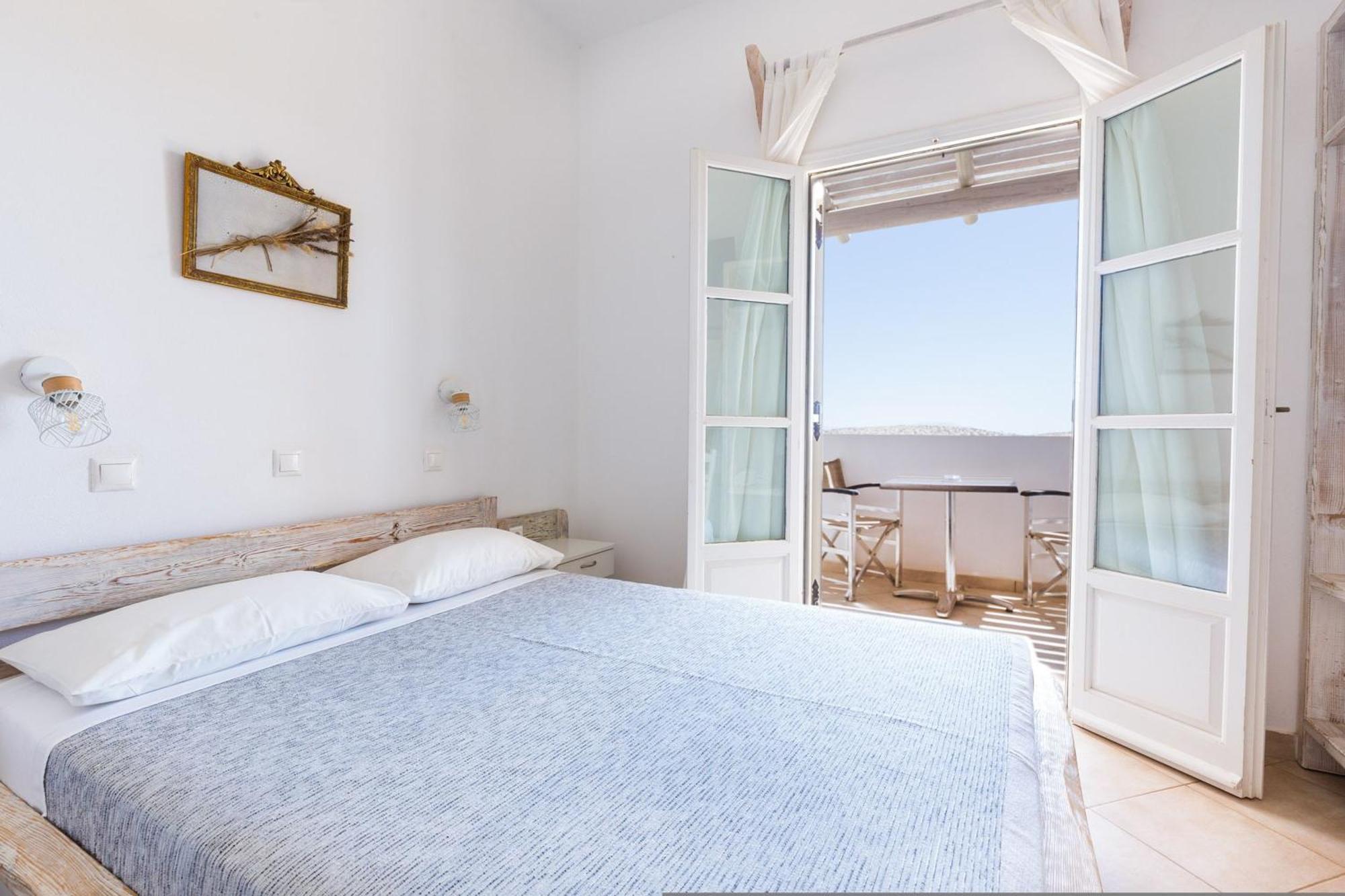 Harama Hotel Schinousa Szhinúsza Kültér fotó
